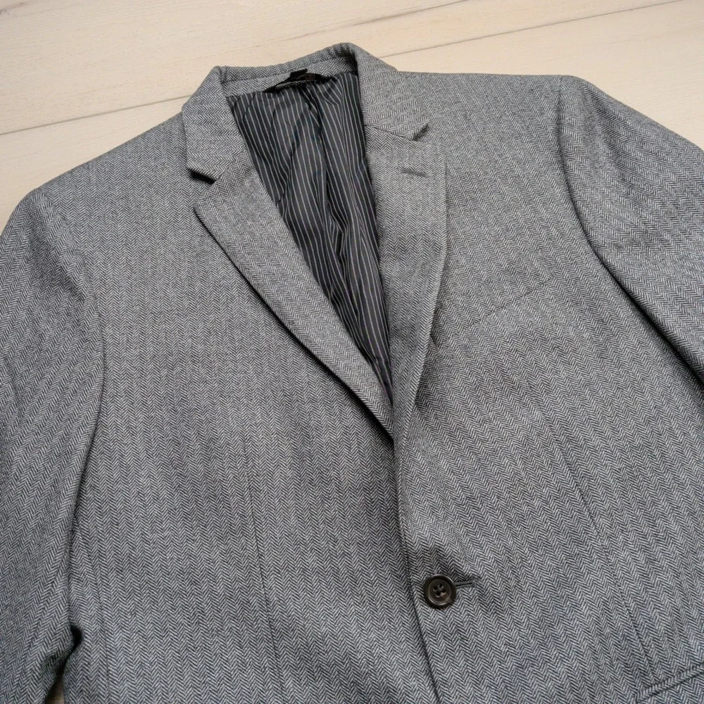 Banana Republic Wool Blazer Mens 40S Marzotto Grey Herringbone Slim Sport Coat